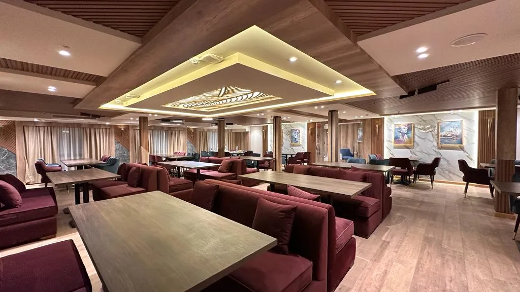 Lounge aboard the Royal Elite Nile cruise